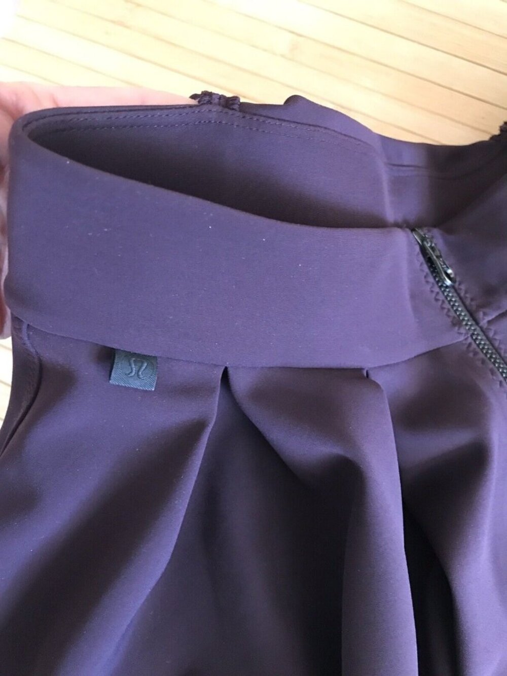 LULULEMON Away Dress Lycra Perforated Athleisure plum yellow Size 4-6 - Picture 5 of 8